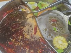 -乡土黄·鲜牛肉火锅·小龙虾(兴业街店)