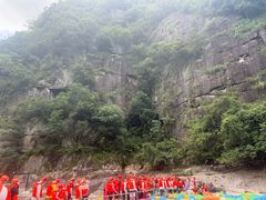 -雅鲁激流探险漂流