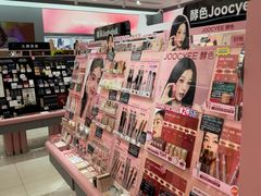 -上海来福士广场