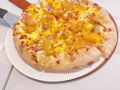 鎏金咸蛋黄嫩鸡披萨-必胜客(安盛金马店)