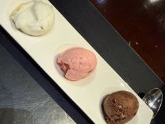 -恰餐厅及酒吧 CHAR Bar & Grill (北京丽都皇冠假日店)