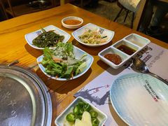 小菜-唯成•韩国炭火烤肉 유성고기