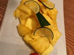 青柠拌菠萝-云海肴云南菜(正大广场店)