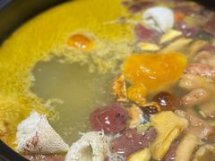 -一朵菌·野生菌探索家火锅(南亚店)
