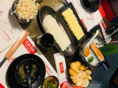 -左庭右院鲜牛肉火锅(金山万达店)
