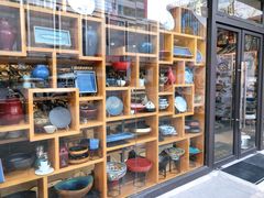 -万润国际酒店用品市场(曹安国际商城店)
