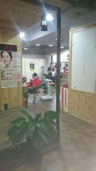 -镁连社·美联社