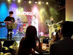 -TZ House音乐现场(茅台店)