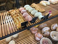 -焙丽拾光(麦凯乐直营店)