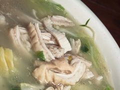 -茅屋大酒店