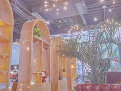 -桉树林A coffee 森林餐厅(三圣乡店)