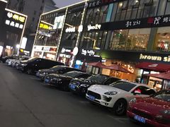 -天乐广场(食多滋美食城店)