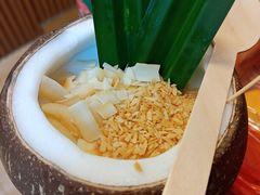 -椰吉满•鲜椰饮品(侨港黑金冠好店)