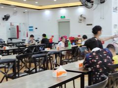 大堂-贞姨美食·老字号海鲜大排档