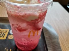 -麦当劳(世博广场店)