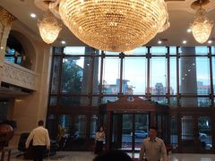 -碧中海汤泉汗蒸酒店