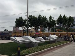 -上海市龙华烈士陵园