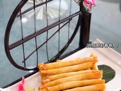 吮指鲜虾春卷-国贸旋转餐厅(国贸广场店)