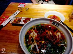 -湘人龙记老长沙米粉(华普国际大厦店)