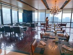 -龙之梦万丽酒店青餐厅