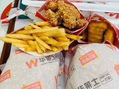 -华莱士·全鸡汉堡(财经学院店)