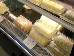 -红宝石·鲜奶小方·海派西点房(金杨店)