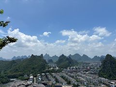 -叠彩山景区
