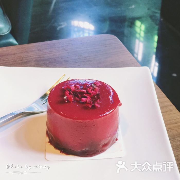 星巴克(中山三路店)樱桃抹茶慕斯图片 - 第1684张