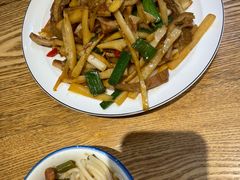 -牛八宝桂林米粉(八里庄店)