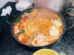 -烤路里·韩国品质自助烤肉(石路天虹4号店)