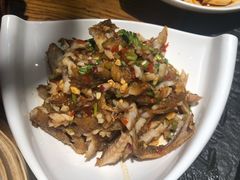 手撕小黄鱼-小城粥道·海胆鲜虾粥(解放广场店)