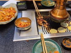 -臻牛烤肉