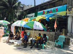-Jonah's Fruit Shake & Snack Bar