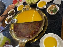 -永發發串串火锅馆·烧烤·大排档(传媒大学店)