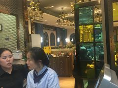 等位区-龙聚德北京烤鸭(沙坪坝华宇A馆店)
