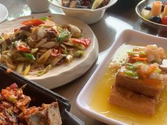 -隔壁老王·家常云南菜(花巷店)