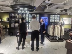 -BRANS PORO布朗斯伯勒西装高级定制·瑞璞西装(金陵店)