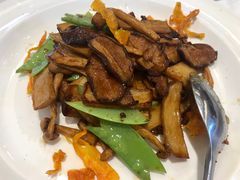 -万龙洲海鲜(大兴绿地缤纷城店)