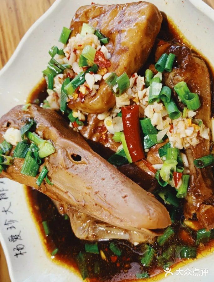 杨爱珍大排档(龙游店)鸭头图片
