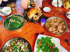 -御霞苑泥烩鸡休闲农庄