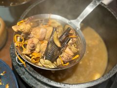 -芸山季·云南山珍菌火锅(人民广场来福士店)