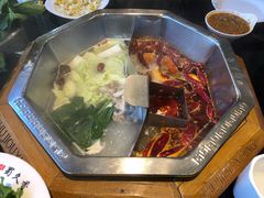 -川蜀久香重庆火锅店(地工路店)