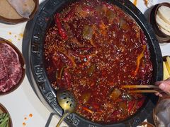 -卤校长老火锅(杨家坪直营店)