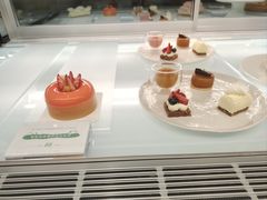 -潮一不贰·法式甜品·生日蛋糕·西式简餐(外滩店)