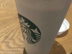 -星巴克(洛阳中州路王府井店)