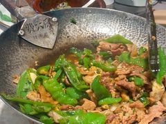 -费大厨辣椒炒肉(黄兴中心广场店)