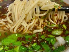 -牛一嘴·兰州牛肉面·大盘鸡(财富中心店)