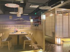 大堂-旺角里·榴莲鸡煲(兴华商场分店)