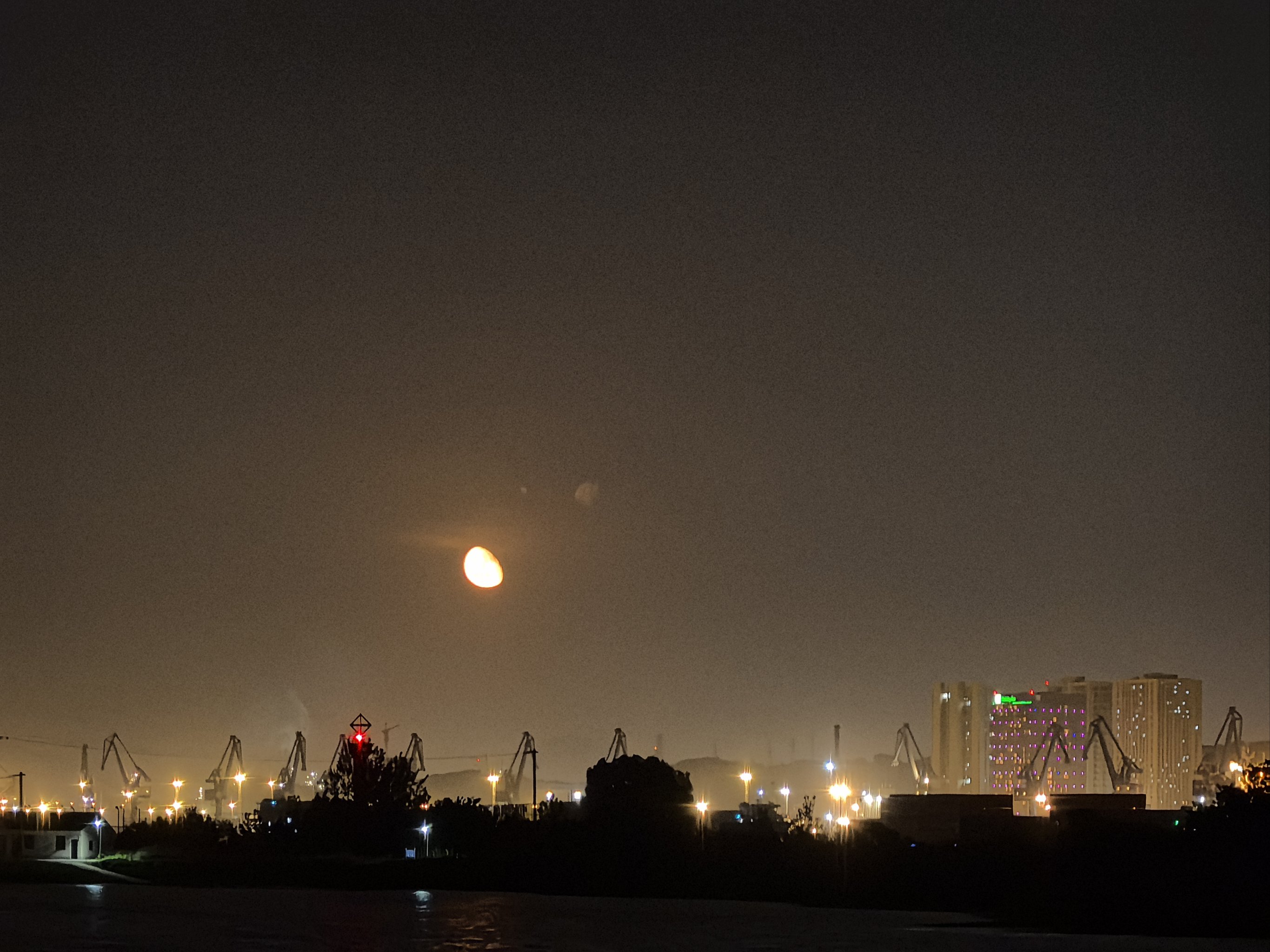 月黑风高夜图片高清图片