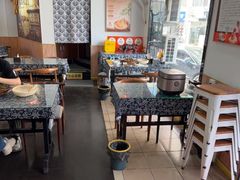 -八两八金·莱芜特色炒鸡(市南漳浦路店)
